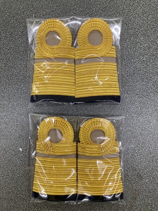 บ่าเครื่องแบบ ชั้น 8-9 (ชุดกากี)