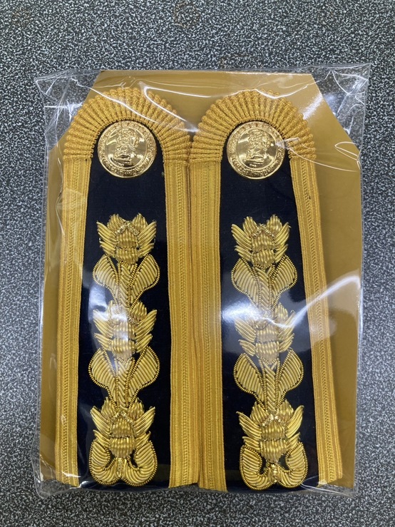 บ่าเครื่องแบบ ชั้น 6-7 (ปกติขาว)