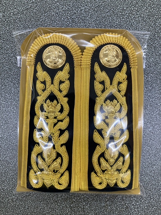 บ่าเครื่องแบบ ชั้น 8-9 (ปกติขาว)